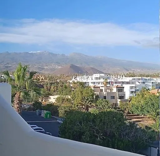 Amarilla Golf * San Miguel de Abona